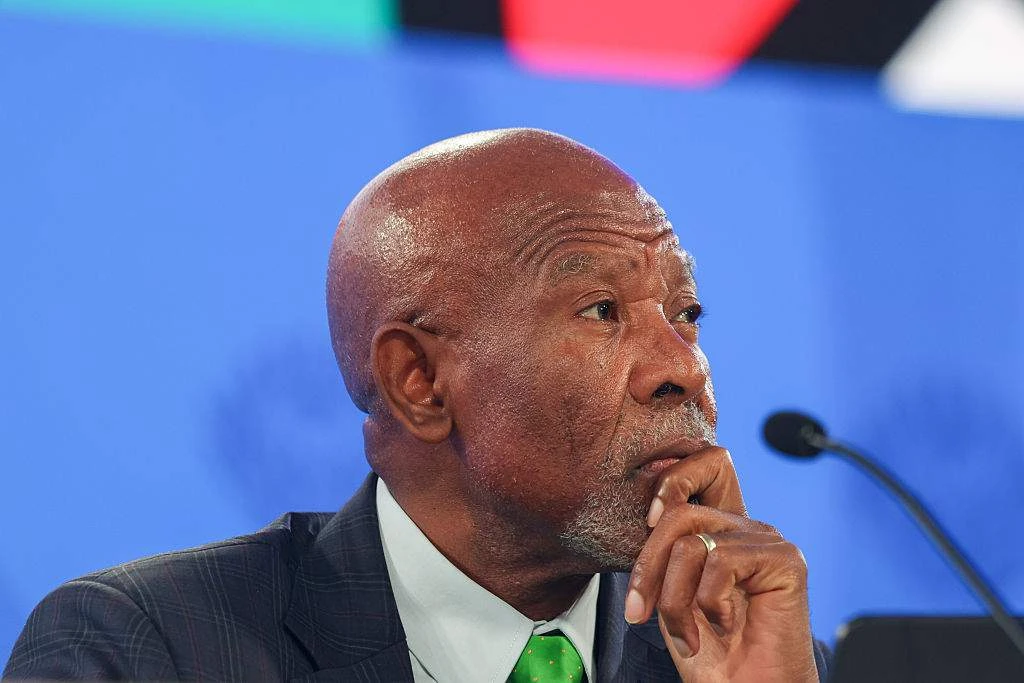 Interest rates cut, Kganyago punts 3% inflation target