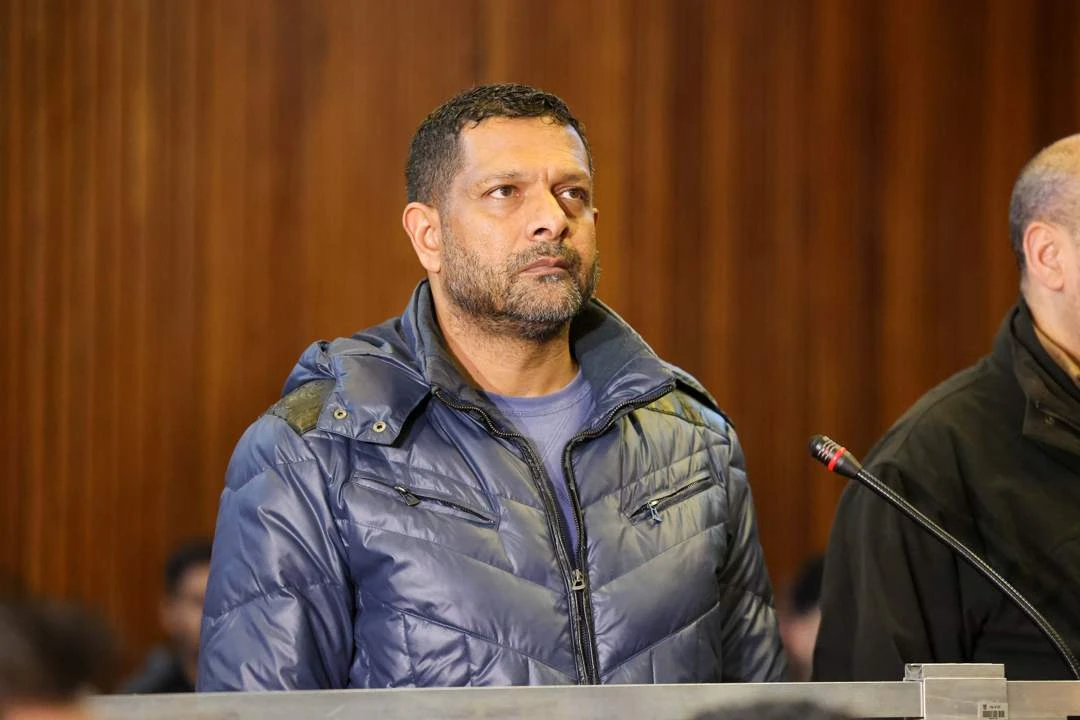 The cigarette conspiracy: Khan WhatsApps reveal how he and Malema ‘protected’ each other