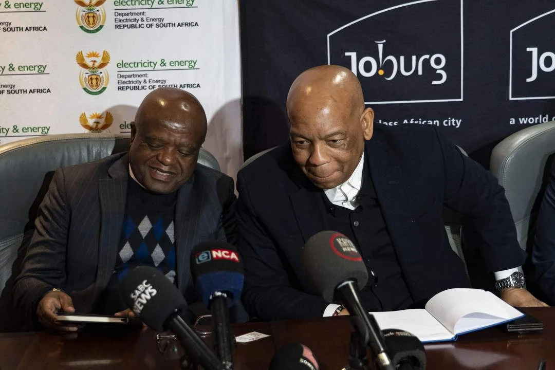 Electricity minister steps in with new payment framework for Joburg power debt