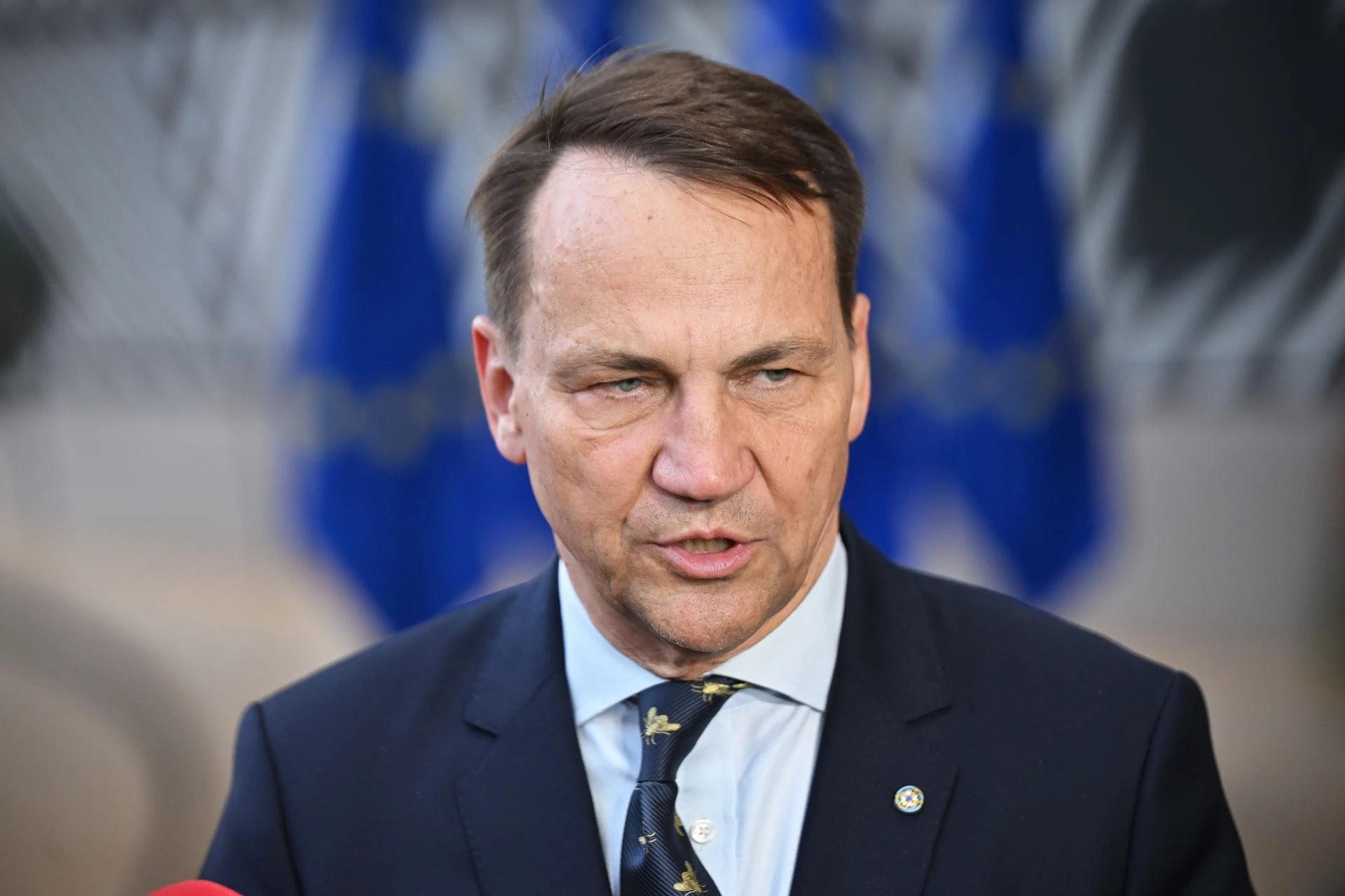Sikorski apeluje do ojca Rydzyka. 