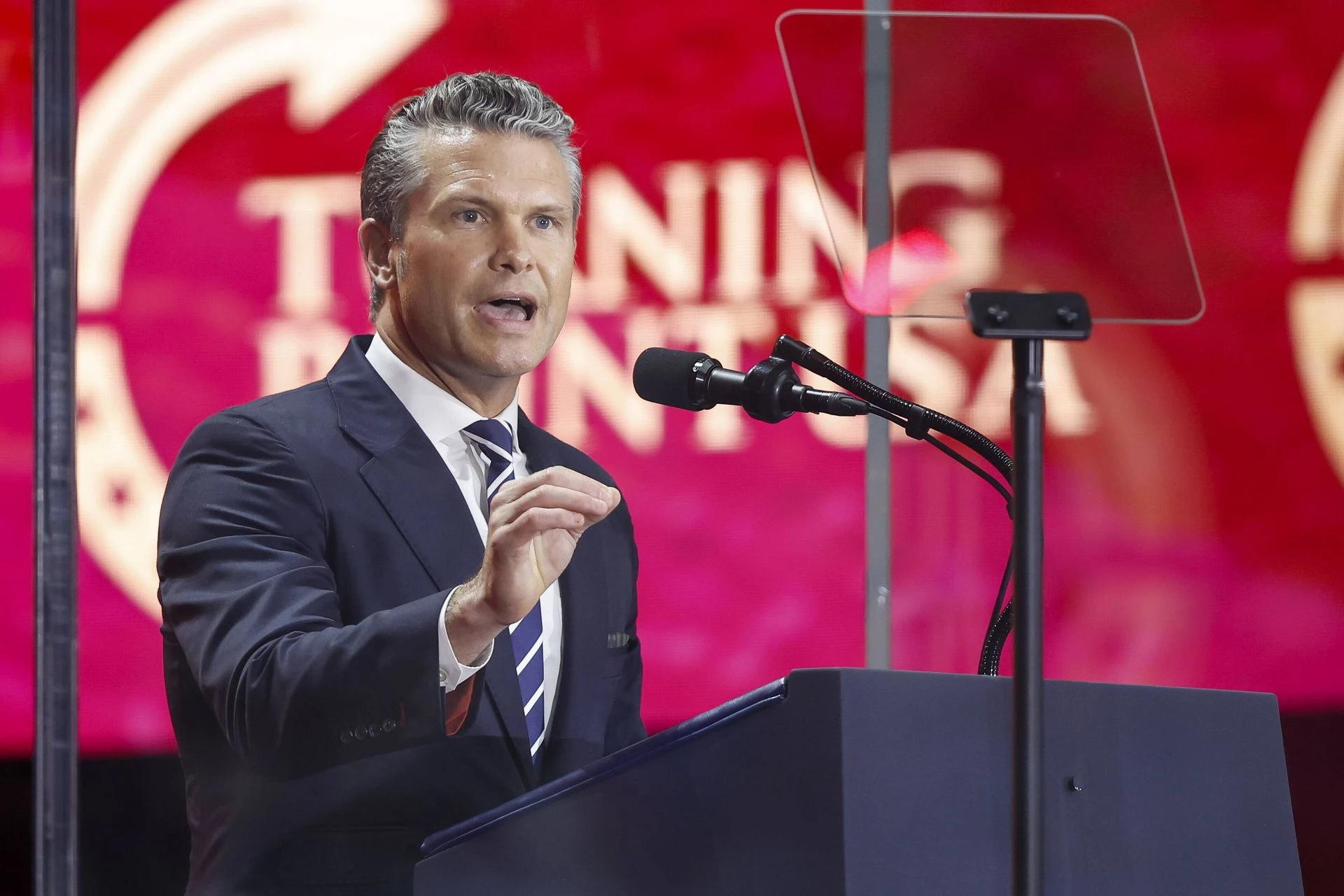 Hegseth zatwierdził projekt myśliwca nowej generacji