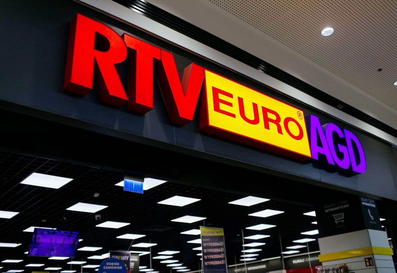 Kobieta wściekła na RTV Euro AGD. 