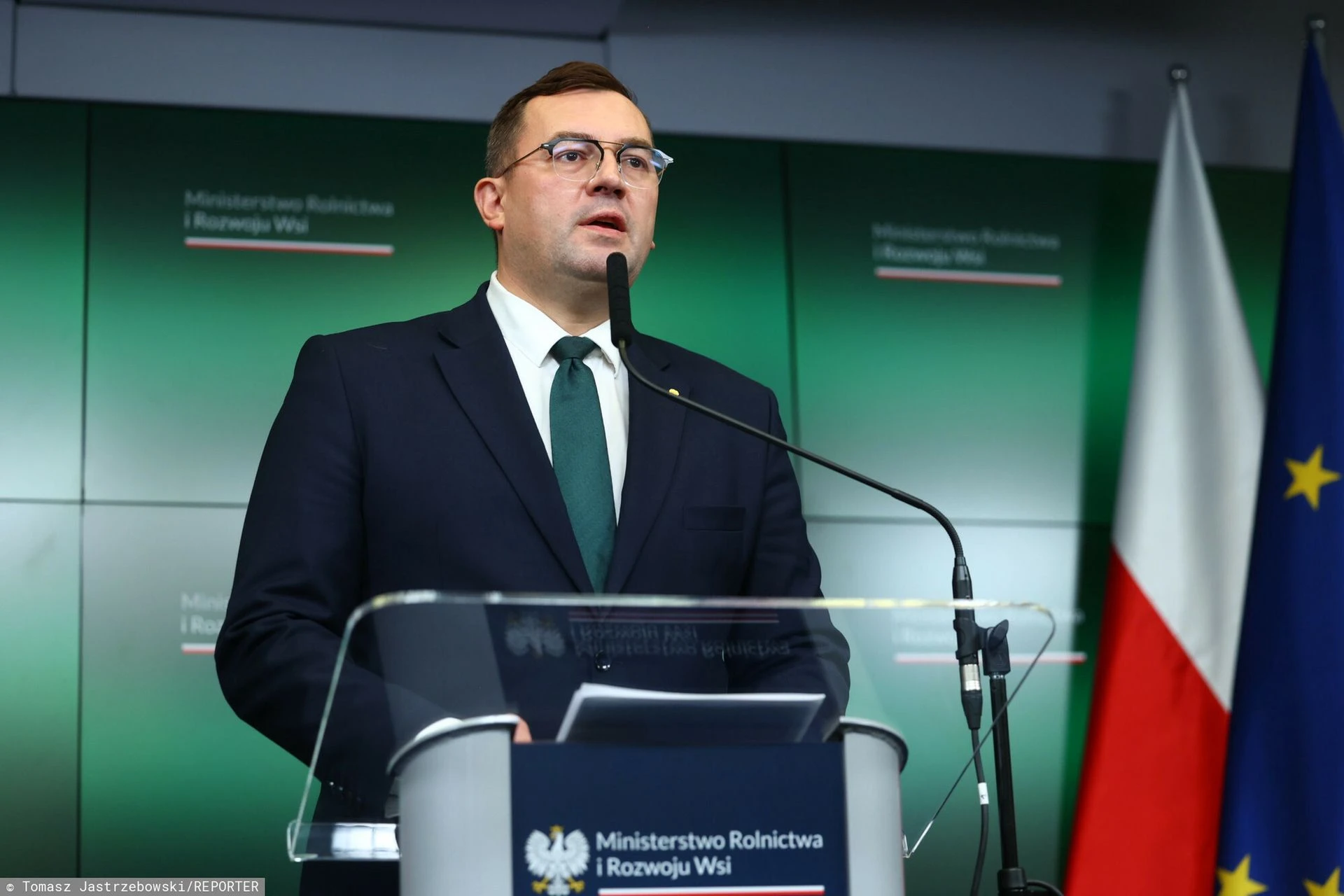 Minister rolnictwa reaguje na oświadczenie Telusa. 