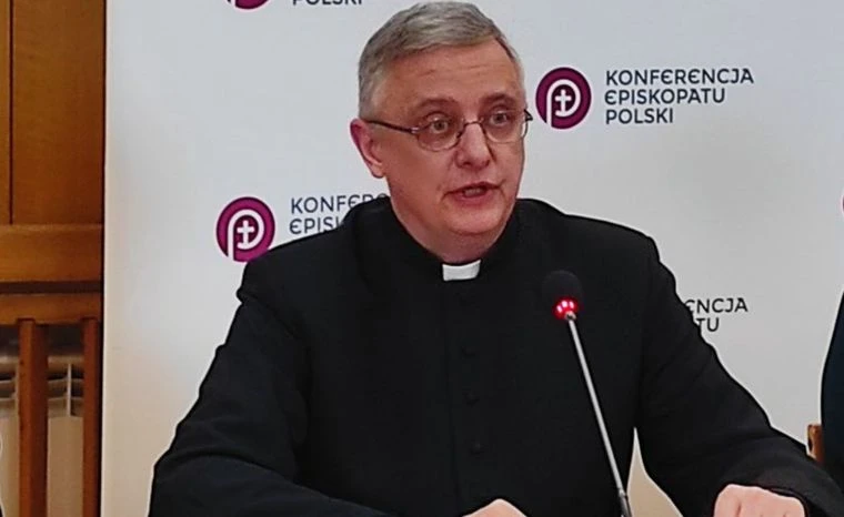 Kościół oburzony. Ks. prof. Tomasik: 