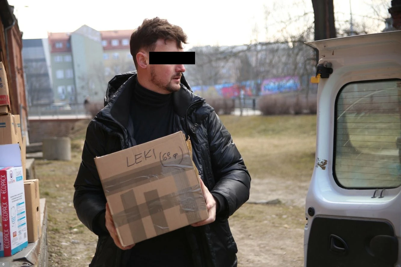 Znany lekarz oskarżony. Ujawniał wrażliwe informacje