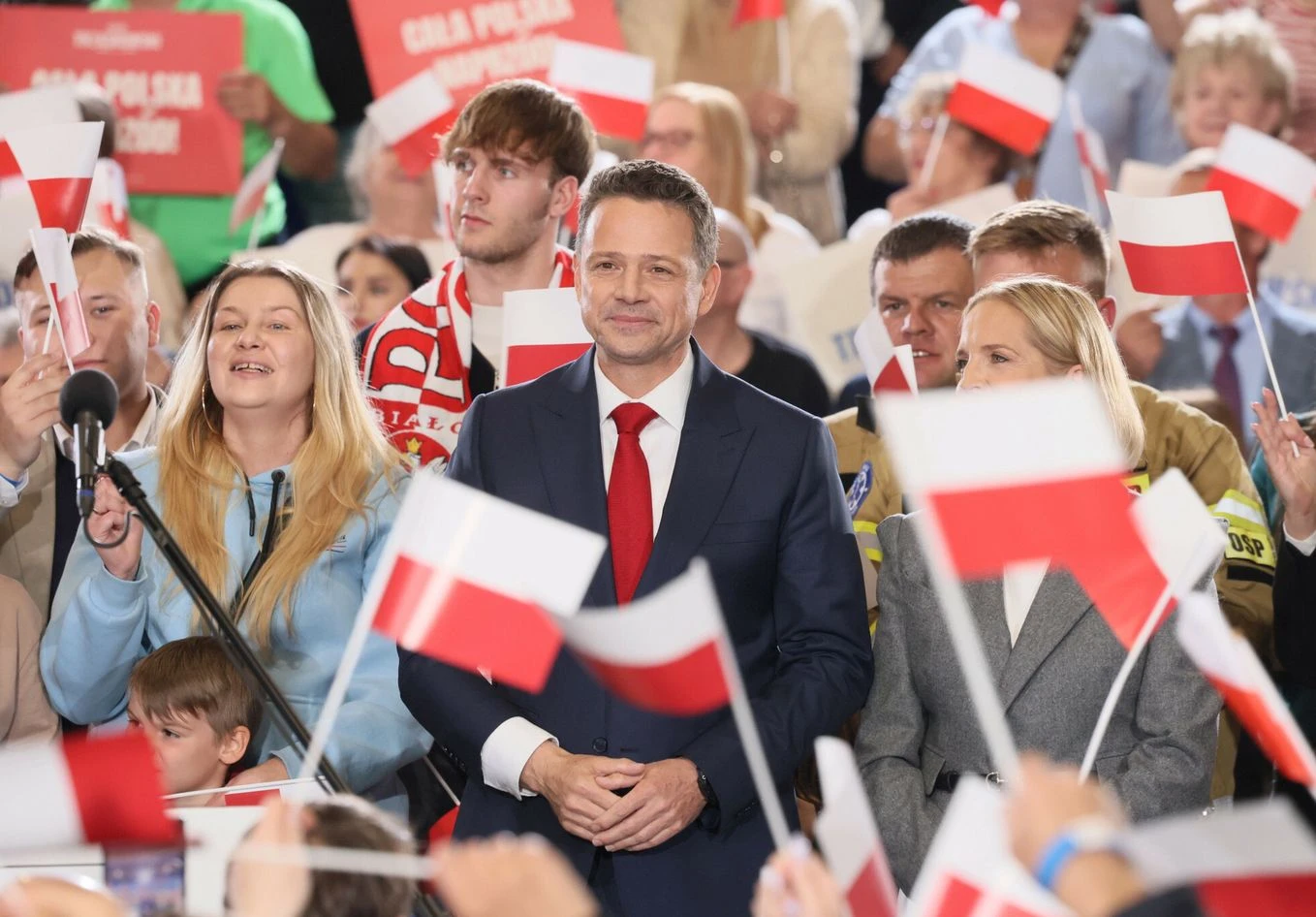 Trzaskowski kontra Nawrocki. Ekspert wskazuje, kto pokazał się jak prezydent