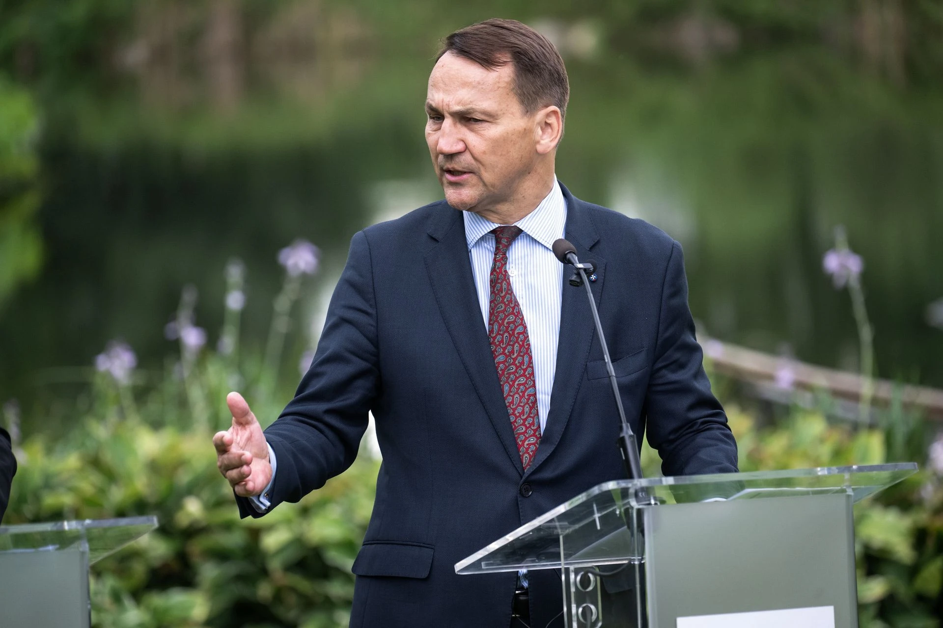 Sikorski odpowiada Mentzenowi. 