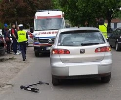 14-latka na hulajnodze wjechała pod samochód. Trafiła do szpitala