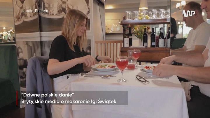 Dziwaczne danie Igi. Świat oszalał na punkcie makaronu z truskawkami