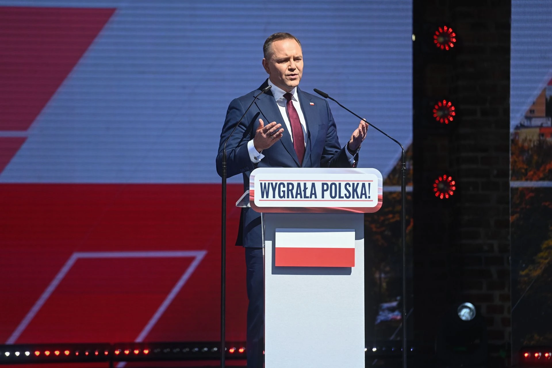 Koalicja podzielona ws. ponownego liczenia wszystkich głosów. 
