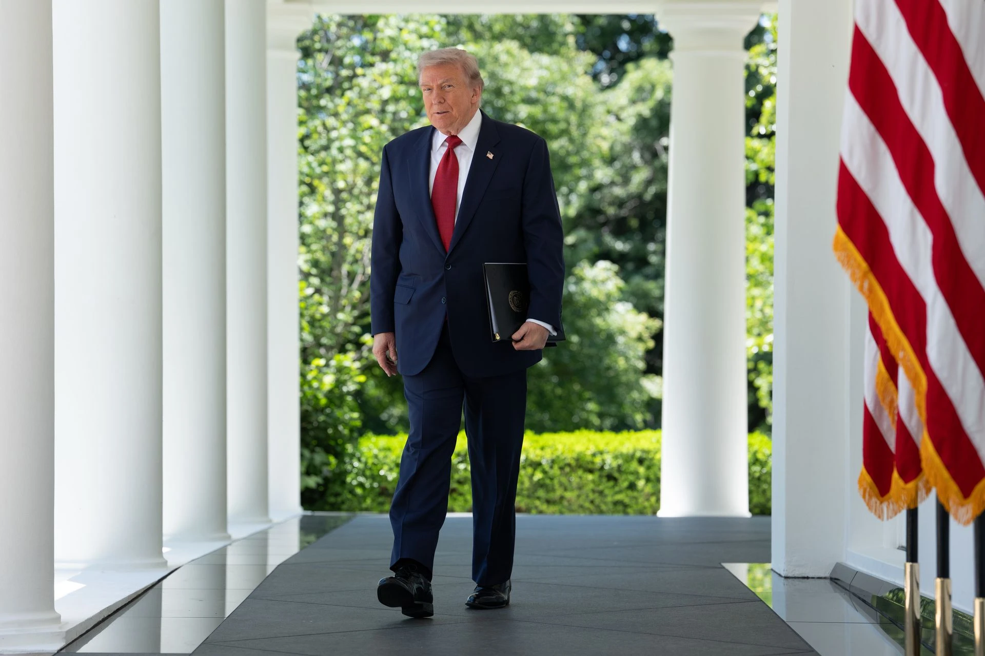 Trump ogłasza. Trzydniowe zawieszenie broni w Ukrainie