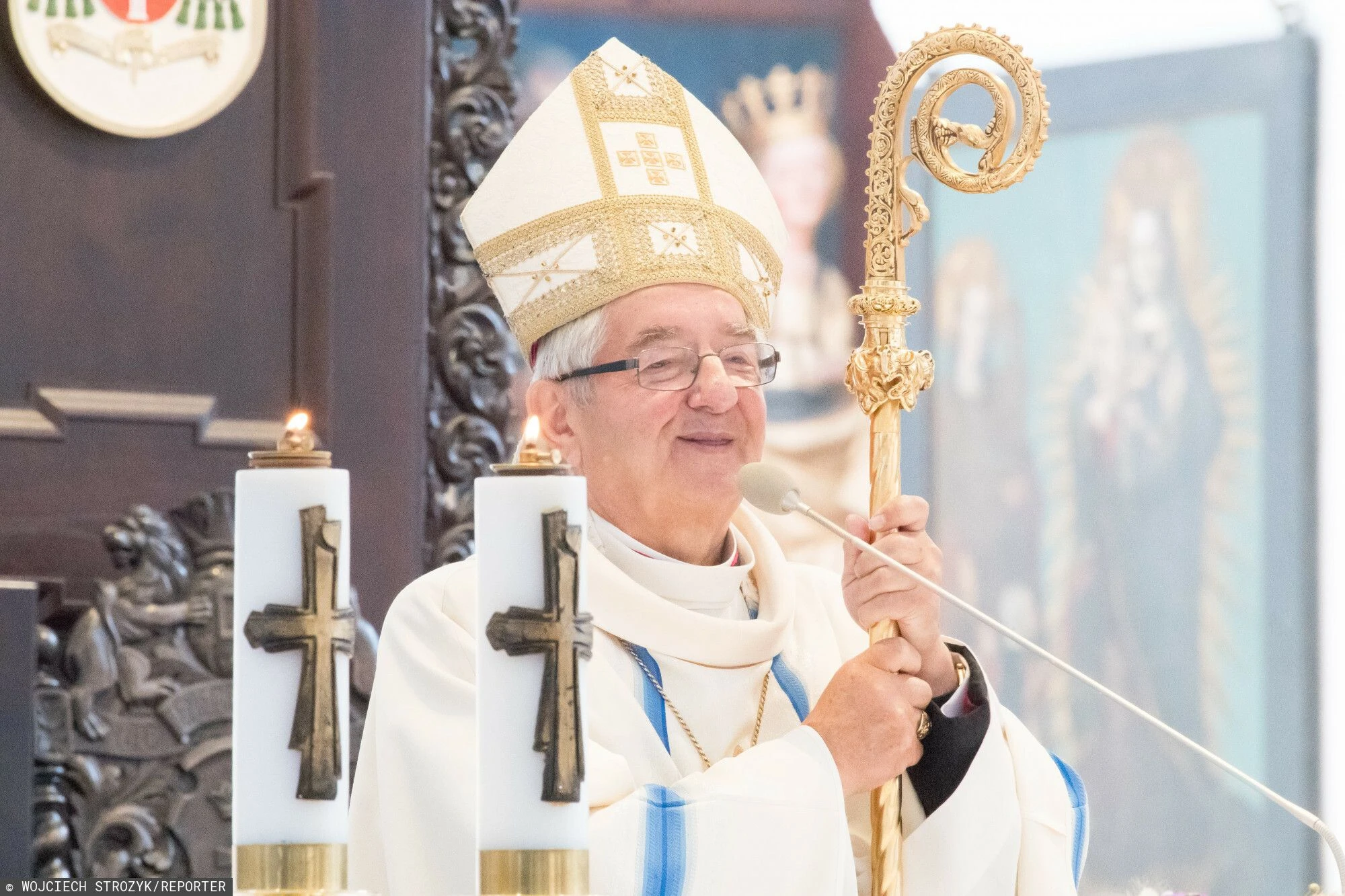 Abp Głódź sołtysem. Wymowny komentarz posłanki