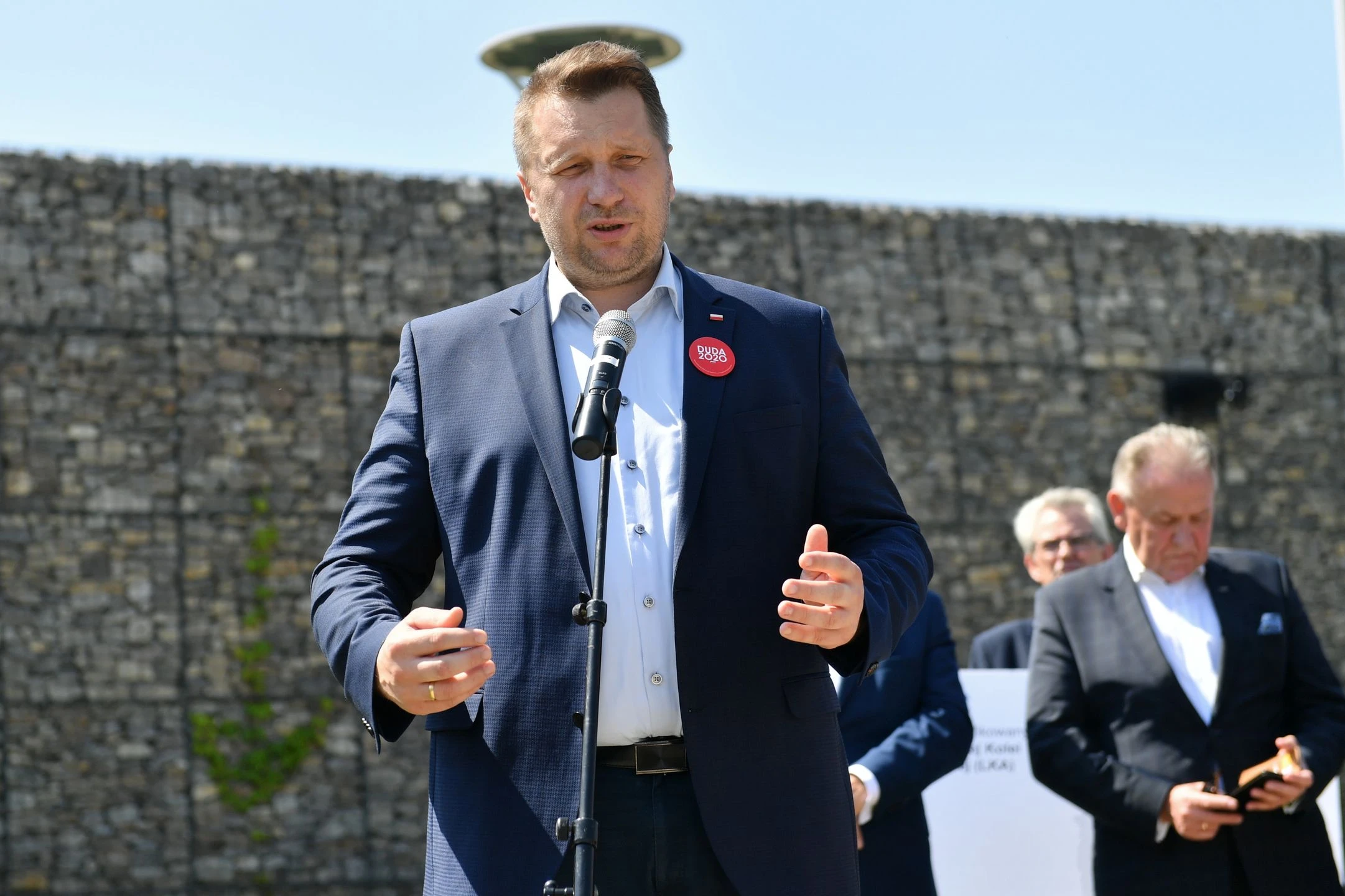 Afera mailowa. Czarnek odsunięty od kampanii Dudy? 