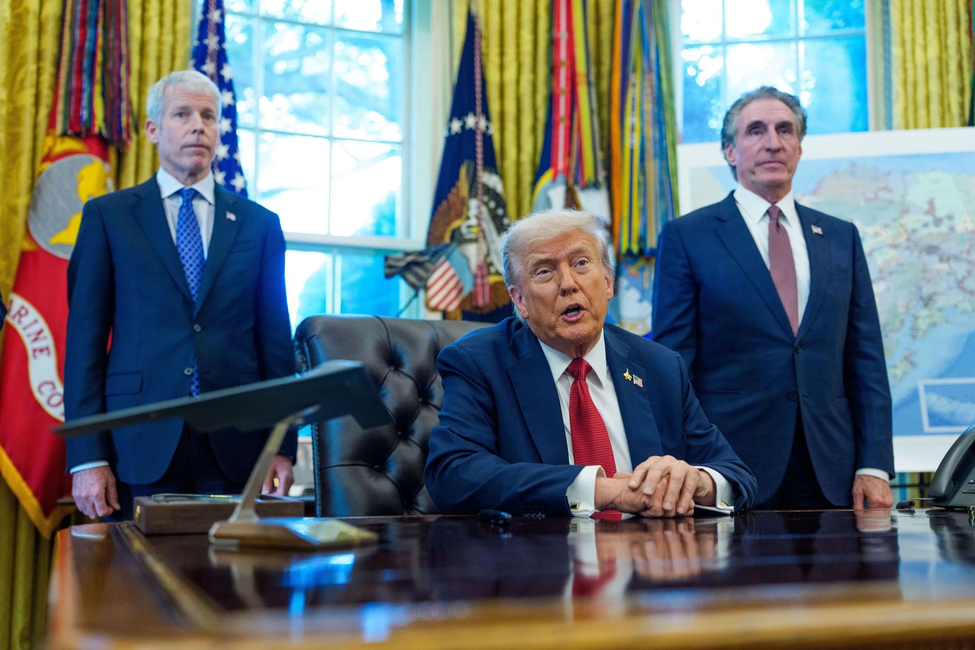 Trump sugeruje operację w innym kraju? 