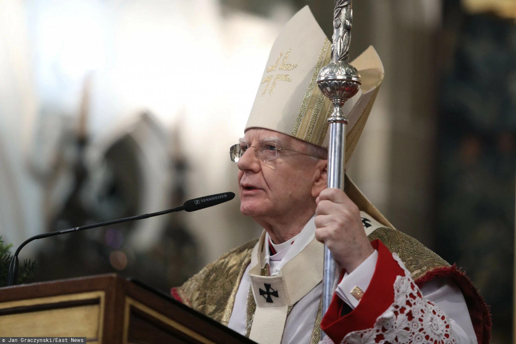 Skandaliczne słowa abpa Jędraszewskiego o bezpłodności. 