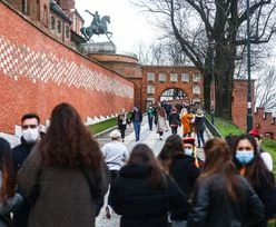 Uwaga turyści! Niebezpieczny proceder w Krakowie. Łatwo można dać się naciągnąć