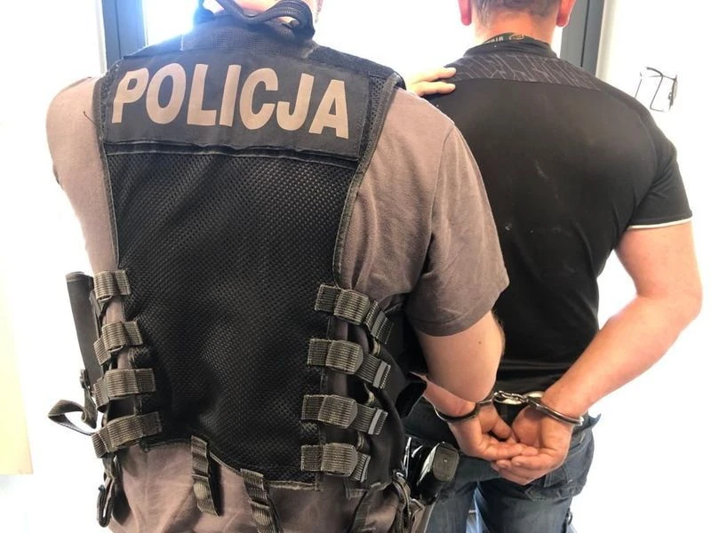 Pomorze. Udusił psa paskiem
