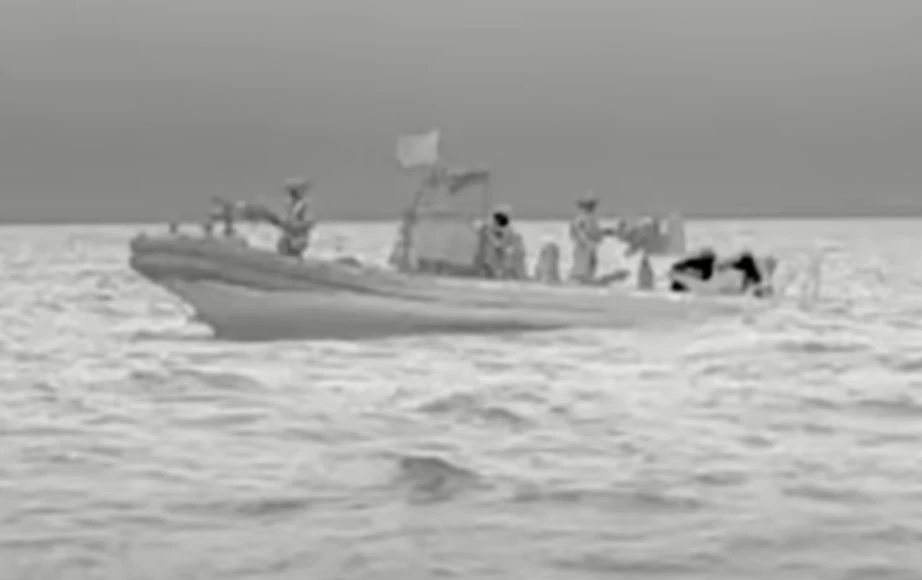 Ukraiński wywiad pokazał, jak było. Rosyjska łódź na Morzu Czarnym ostrzelana