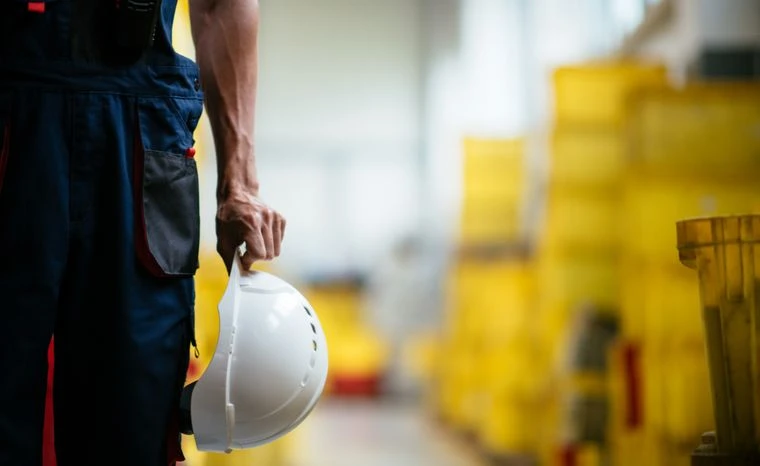 Rosyjskie inwestycje w Polsce pod lupą. Fabryka w Wykrotach przejęta przez Holcim Polska