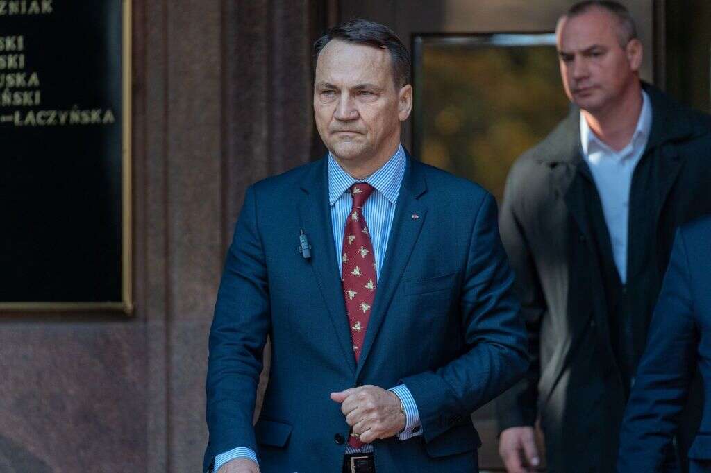 Sikorski zawalczy z Trzaskowskim o kandydaturę. Szef MSZ wbił szpilę