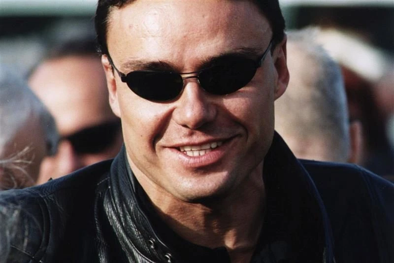 Po wielkim sukcesie Polak zniknął. Stracił dorobek całego życia