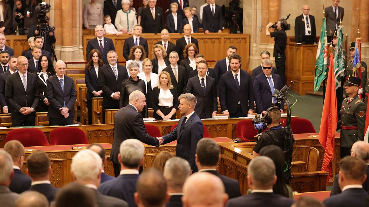 Nominacje i zaprzysiężenia. Gabinet Magyara skompletowany