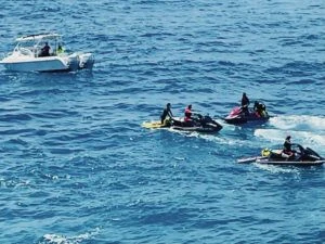 Honolulu Ocean Safety crews rescue two swimmers off Waianae Coast