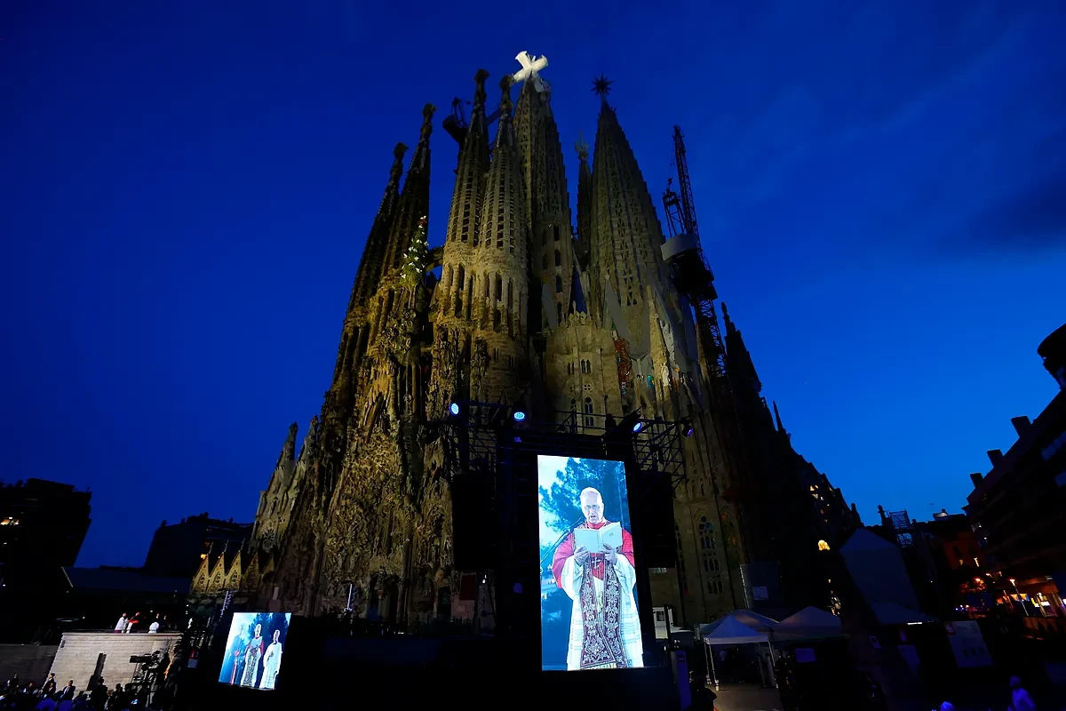 La Sagrada Familia humana