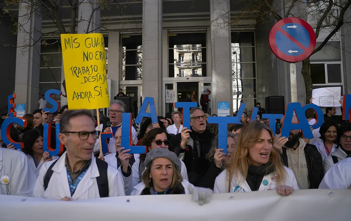 Médicos de toda España vuelven este lunes de nuevo a la huelga