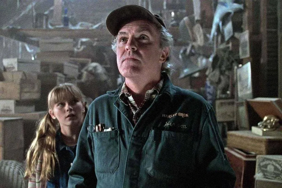 Asesinan de una puñalada a James Handy, actor de Jumanji y Top Gun, y detienen como sospechoso al hijo de su novia