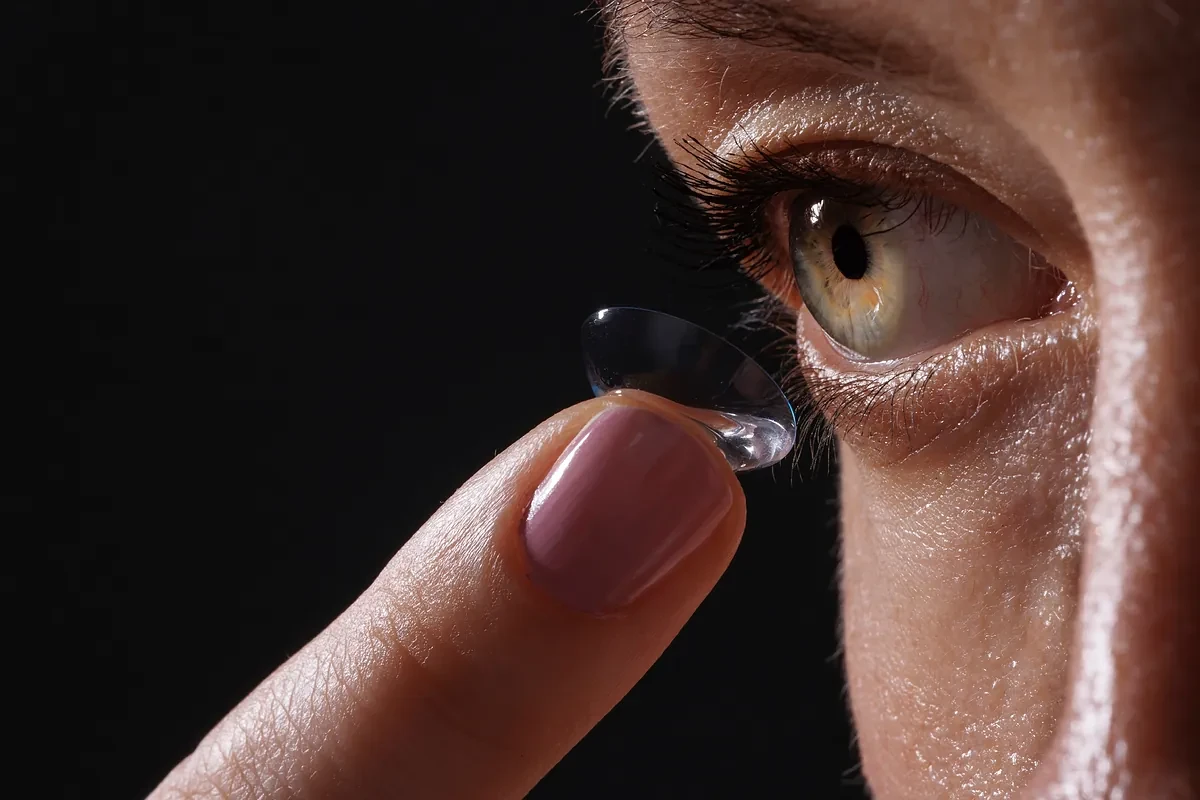 Lentillas para tratar la depresión: de la estimulación en el cerebro a la profunda del ojo