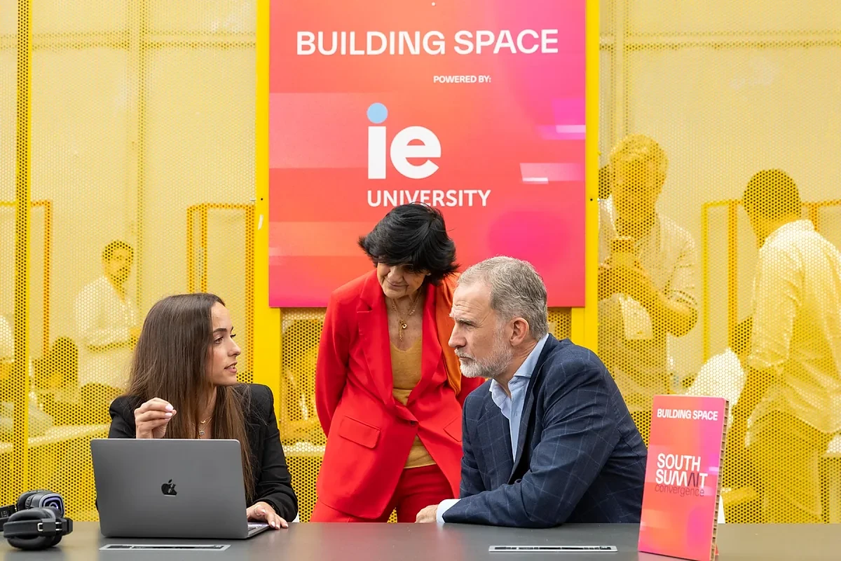 El Rey Felipe VI visita South Summit y respalda a las startups que transforman el mundo apoyándose en la IA