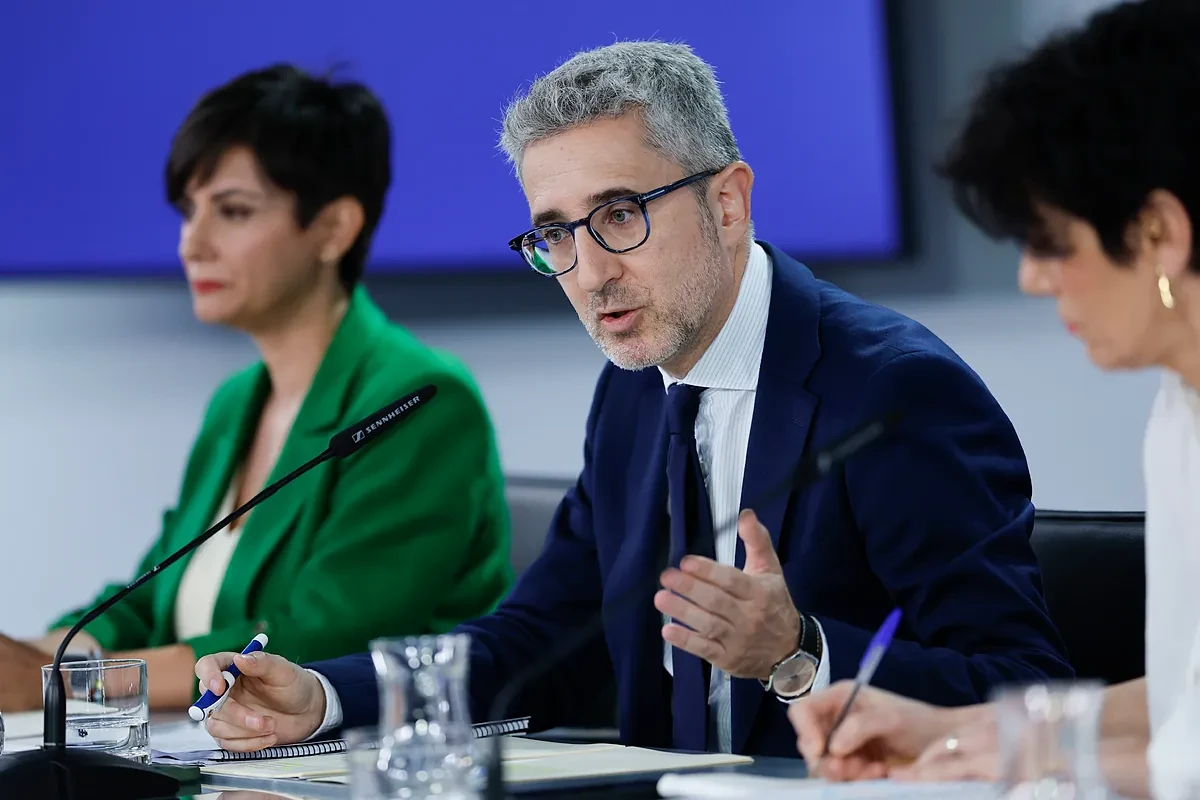 El Gobierno aprueba un aumento del 7,7% en los recursos para las comunidades autónomas en plena crisis política