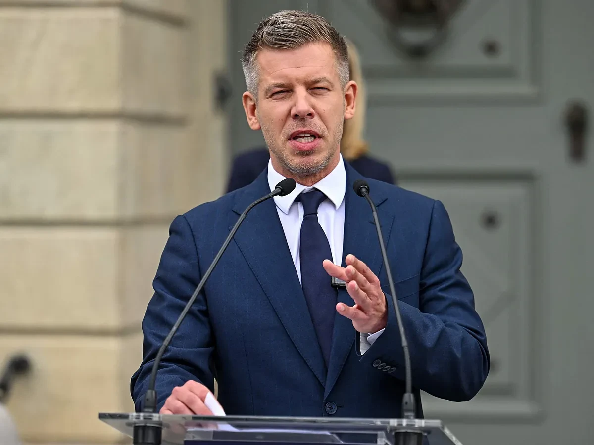 Magyar abre su primera gran batalla institucional contra el sucesor de Orbán: 