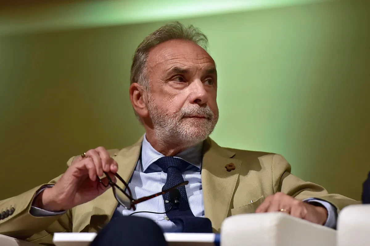 Giuseppe Remuzzi sobre el hantavirus: 