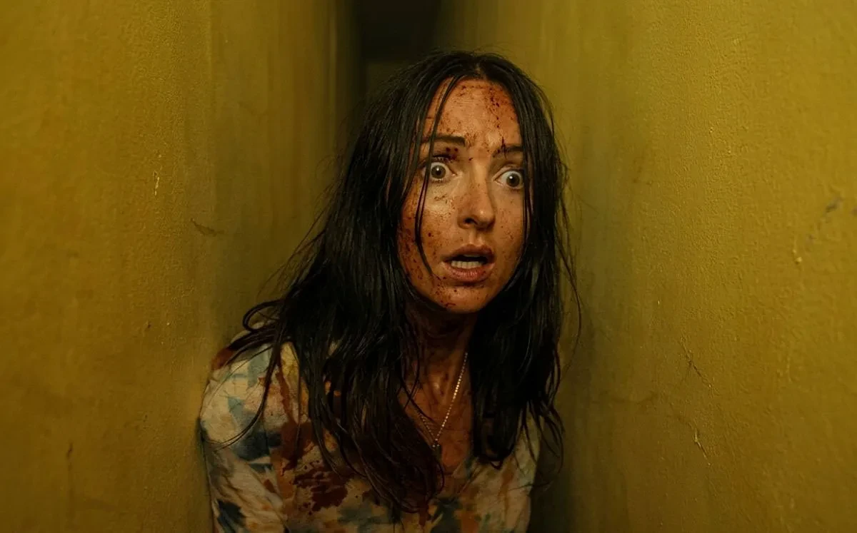 'Backrooms', el fenómeno que reescribe el cine de terror dirigido por un chaval de 20 años