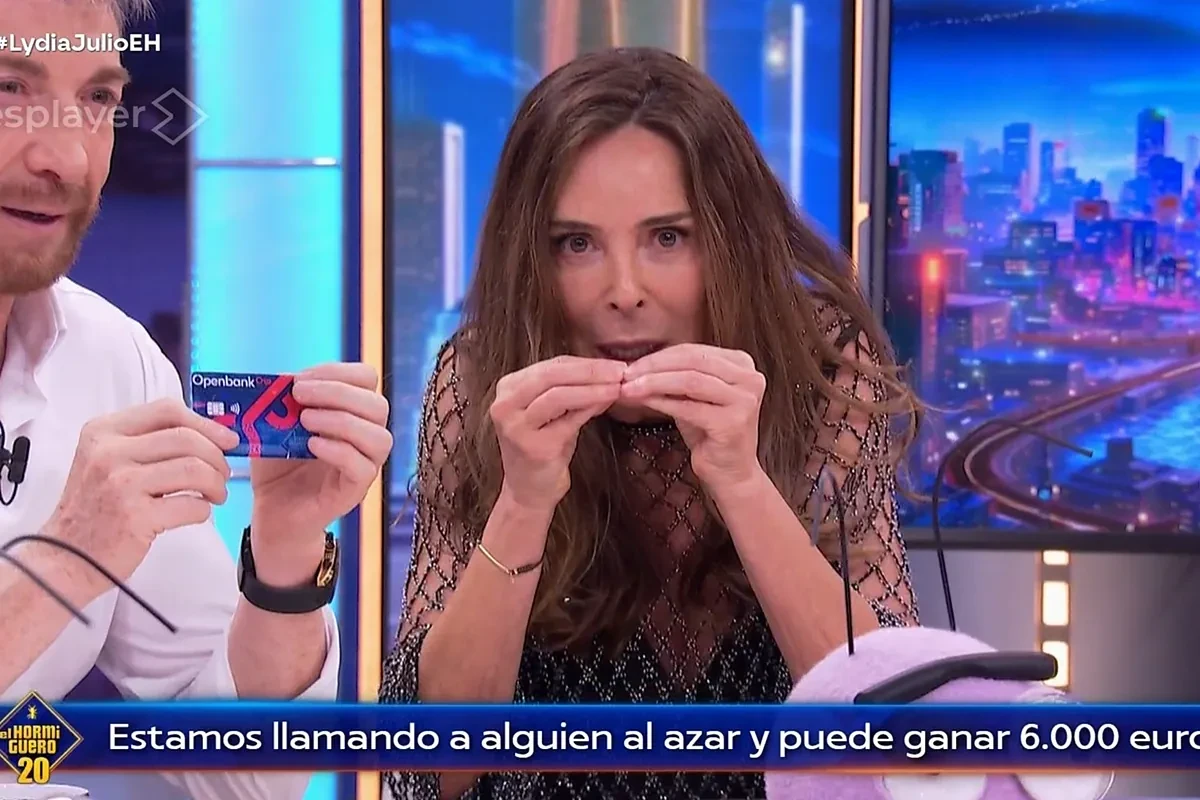 El Hormiguero vive el momento más surrealista en años con una Lydia Bosch incrédula: 