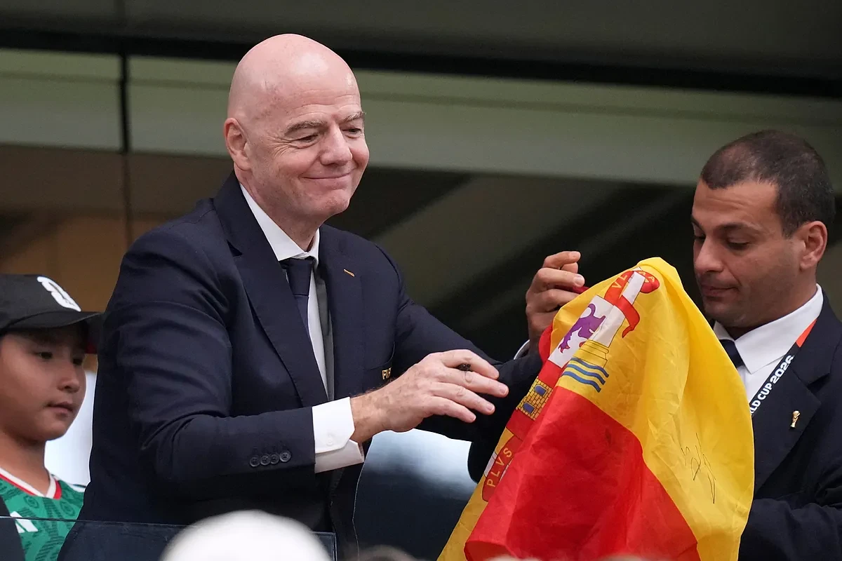 Los 64 de Infantino