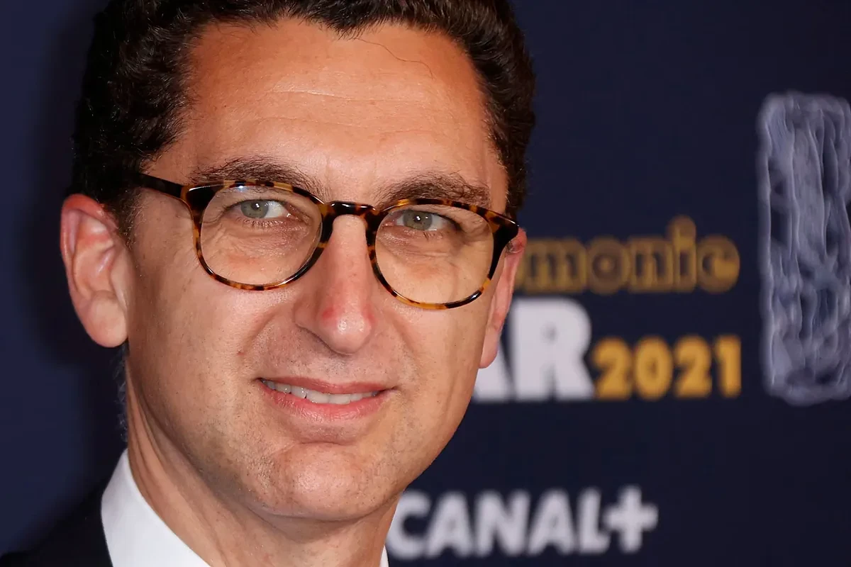 Canal+ dejará de financiar a los que han atacado a su accionista, el controvertido Bolloré