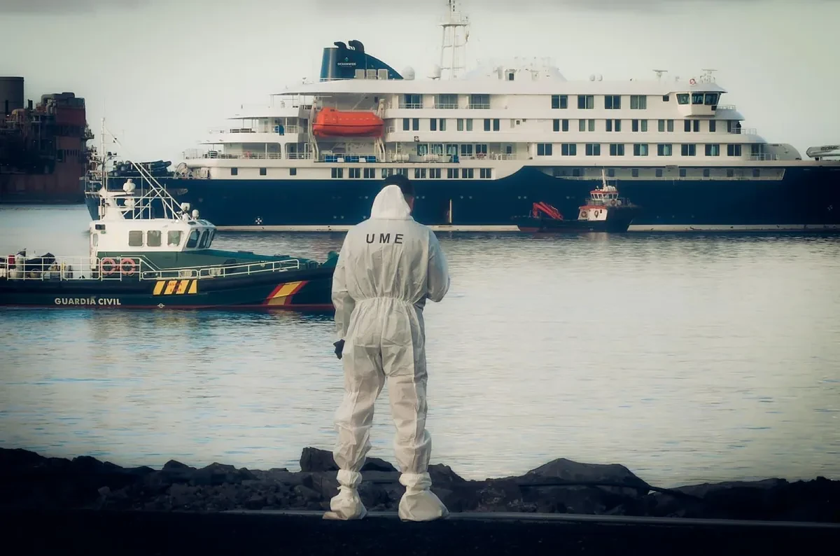 El desembarco del MV Hondius, en imágenes