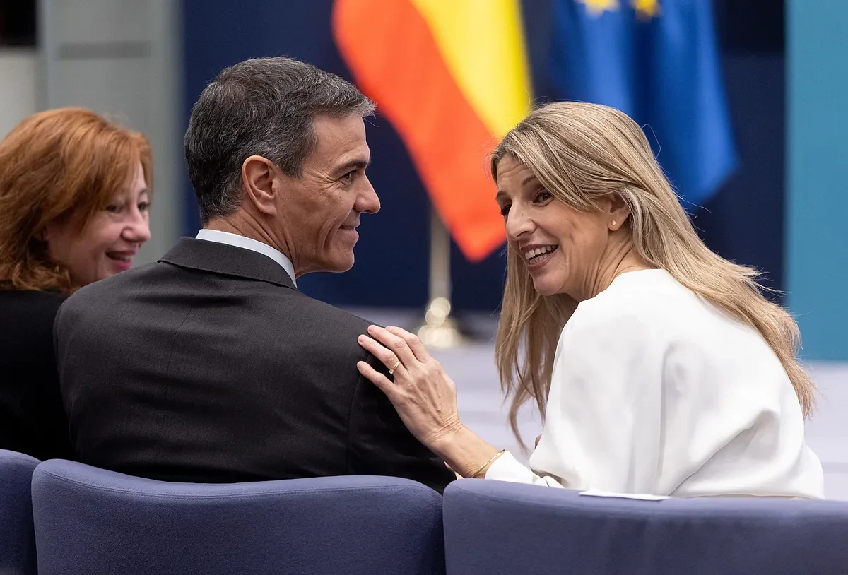 La otra cara del relato salarial de Pedro Sánchez: impuestos y cotizaciones revierten la subida de las nóminas y hoy se gana menos que en 2018