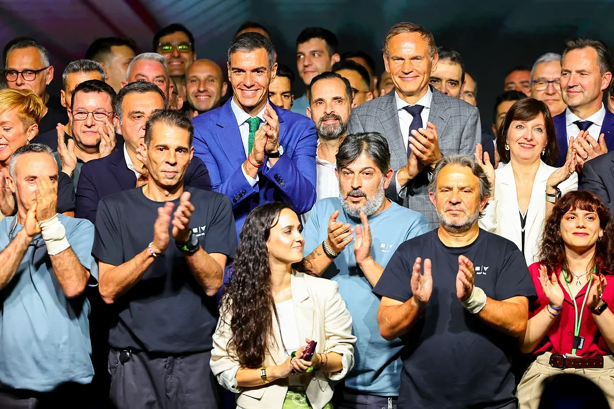 Sánchez completa su paseo empresarial en Barcelona más allá del Cercle d'Economia con visita a los gigantes Grifols y Seat