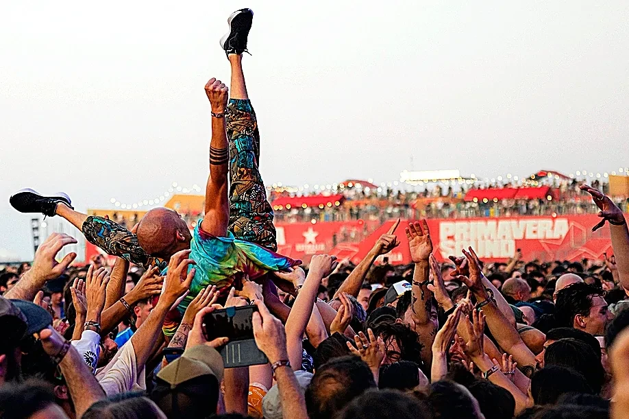 Luces y sombras en el 25 aniversario del Primavera Sound: incontestable prestigio musical frente a dudas sobre la viabilidad económica