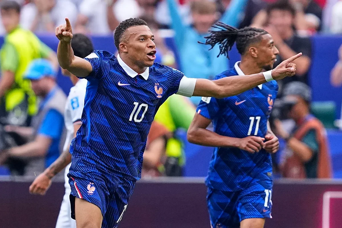 Mbappé responde a Messi en la eterna tormenta de Filadelfia
