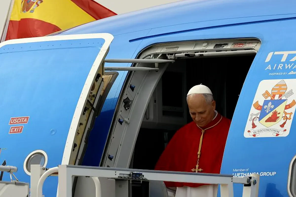 El Papa se moja y responde: 