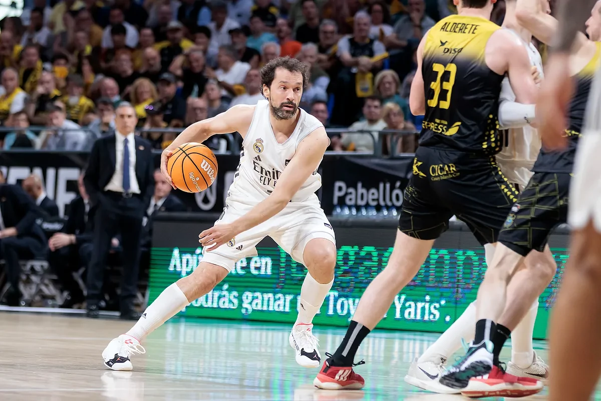 Llull muestra el camino y evita el desastre del Madrid
