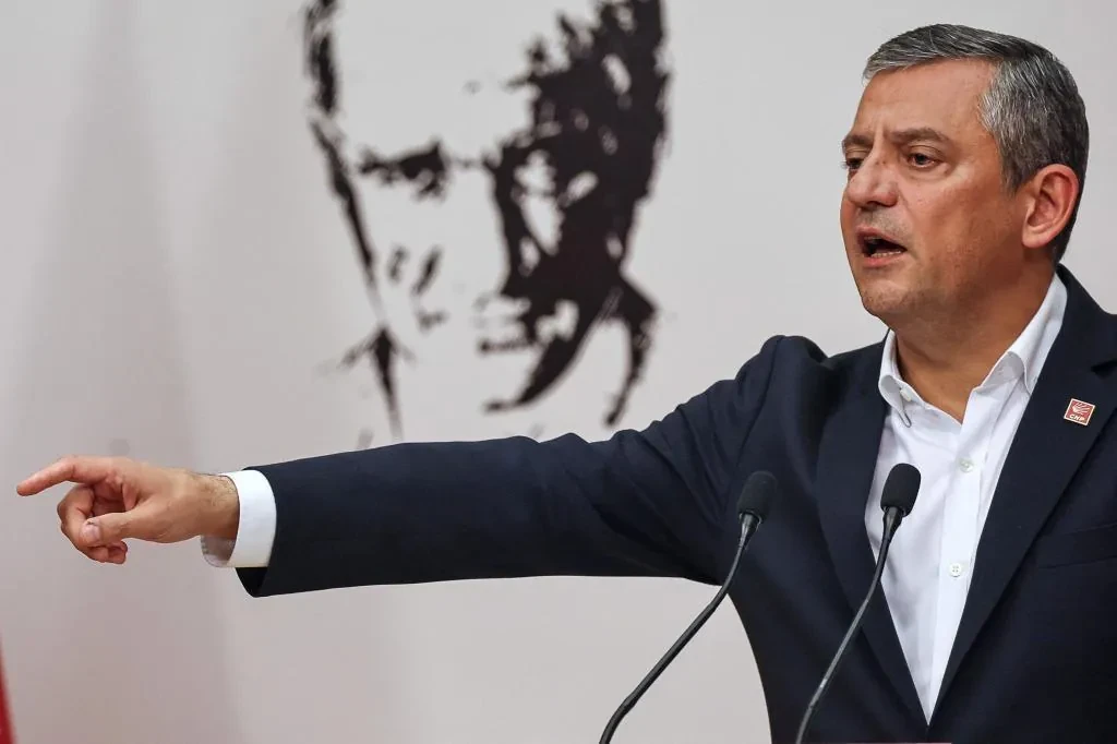 La oposición turca denuncia un 