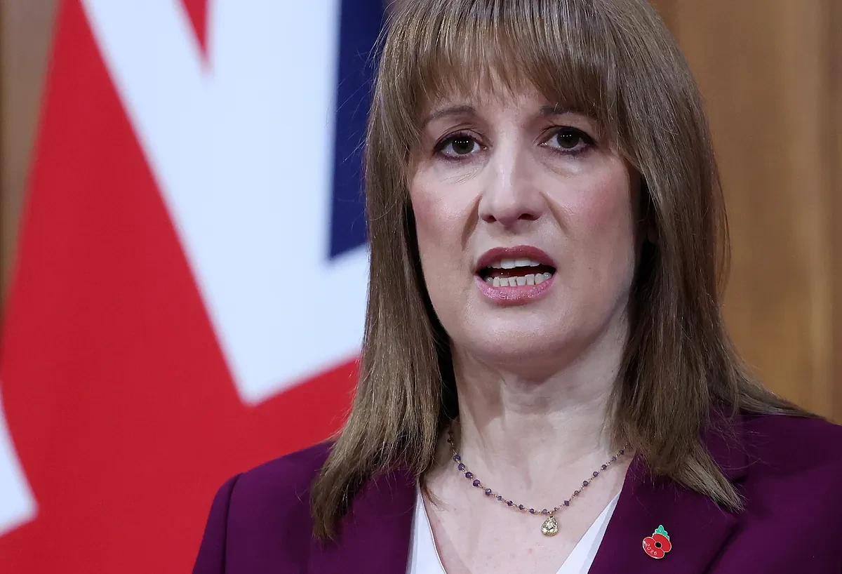 Reino Unido abre la puerta a elevar el IRPF en una segunda gran subida de impuestos