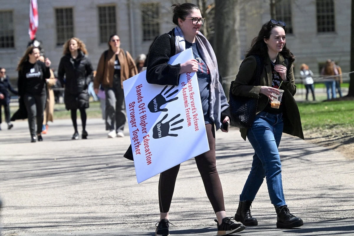 Colleges fight back: Elite schools join up to resist Trump’s demands