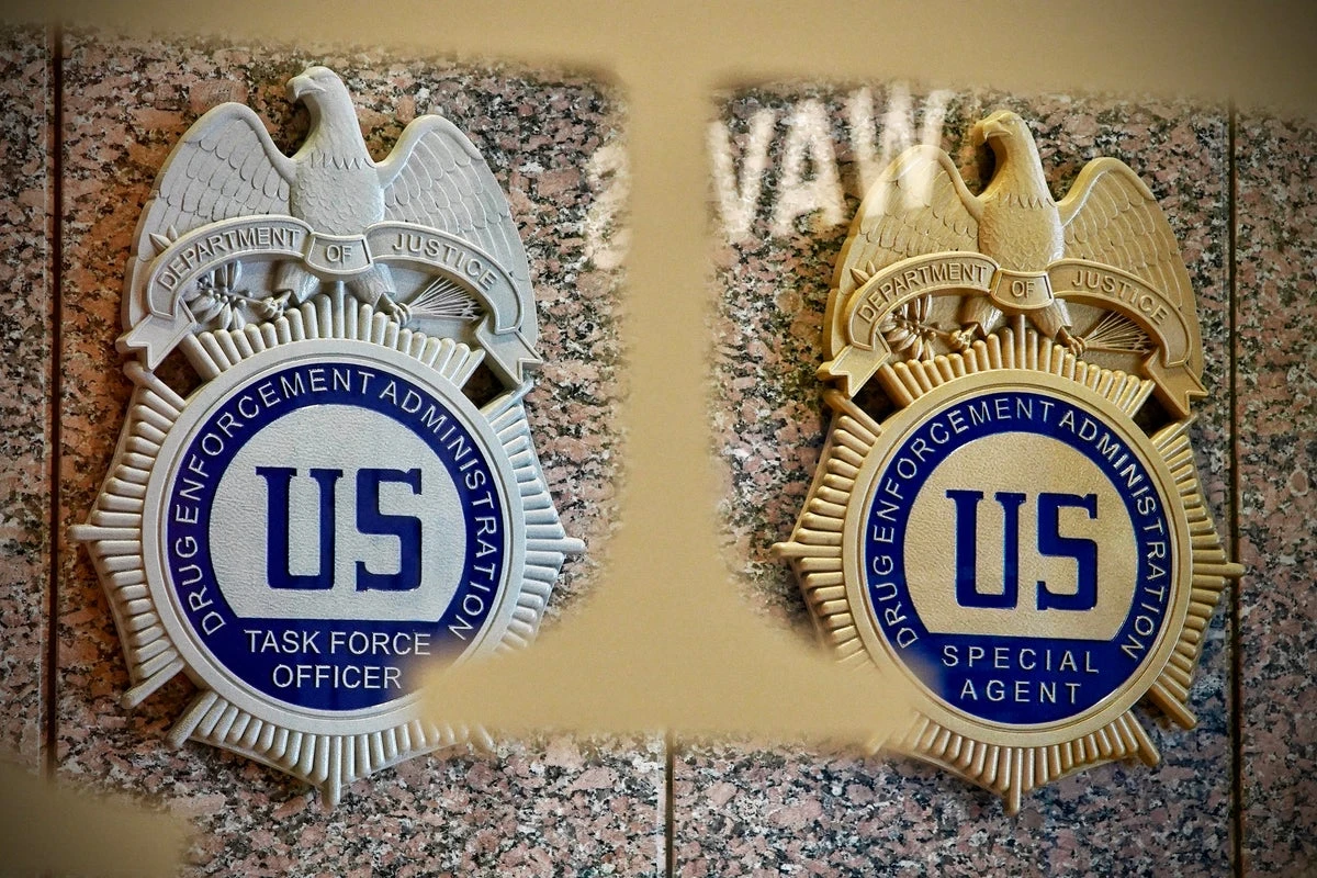That DEA agent’s ‘credit card’ could be secretly eavesdropping on you